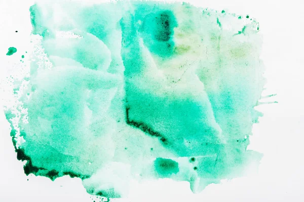 Vue de dessus du déversement d'aquarelle turquoise sur papier blanc — Photo de stock