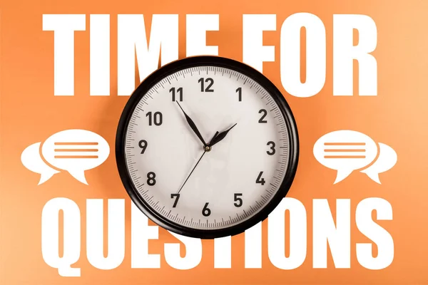Round clock with white time for questions lettering and speech bubbles on orange background — Stock Photo