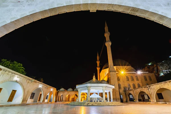 Vista Fuente Abluciones Mezquita Mevlidi Halil Sanliurfa Turquía Julio 201 —  Fotos de Stock