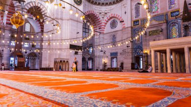 Süleymaniye Camii, Istanbul 'un en büyük Camii iç detay görünümünü 1550-1580 04 Haziran 2017 baş Osmanlı mimarı Mimar Sinan.Istanbul, Türkiye'de tasarım tarafından yaptırılmıştır