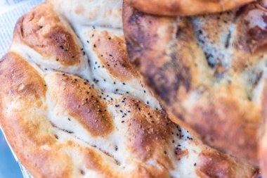 Ramazan Pita (Ramazan Pidesi) Ramazan ayı için geleneksel Türk ekmeği.