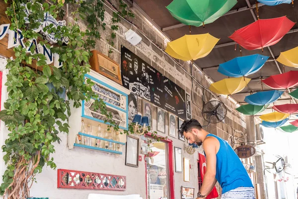 Bir Kafe Restoran Alaçatı Şehir Seyahat Tatil Izmir Turkey Ağustos — Stok fotoğraf