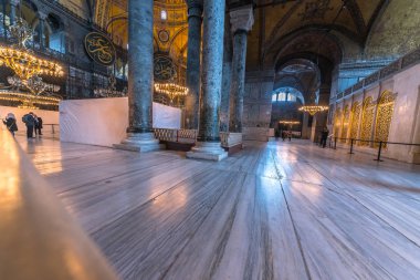 Ayasofya'nın görünümünü iç detaylı, Yunan Ortodoks Hıristiyan Patriklik Bazilikası veya kilise 537 Ad, daha sonra İmparatorluk Camii ve şimdi Müzesi, Istanbul, Türkiye, Mart, 11 2017 yılında yaptırılmıştır.