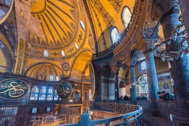 Ayasofya'nın görünümünü iç detaylı, Yunan Ortodoks Hıristiyan Patriklik Bazilikası veya kilise 537 Ad, daha sonra İmparatorluk Camii ve şimdi Müzesi, Istanbul, Türkiye, Mart, 11 2017 yılında yaptırılmıştır.