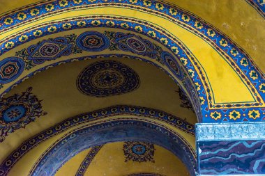 Ayasofya detaylı tavan, Yunan Ortodoks Hıristiyan Patriklik Bazilikası veya kilise 537 Ad, daha sonra İmparatorluk Camii ve şimdi Müzesi, Istanbul, Türkiye, Mart, 11 2017 yılında yaptırılmıştır.