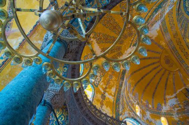 Ayasofya'nın görünümünü iç detaylı, Yunan Ortodoks Hıristiyan Patriklik Bazilikası veya kilise 537 Ad, daha sonra İmparatorluk Camii ve şimdi Müzesi, Istanbul, Türkiye, Mart, 11 2017 yılında yaptırılmıştır.