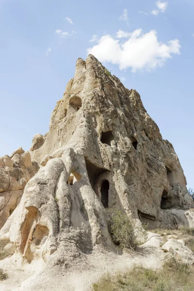 Camini Fiaba Cappadocia Con Cielo Blu Sullo Sfondo Goreme Nevsehir — Foto Stock