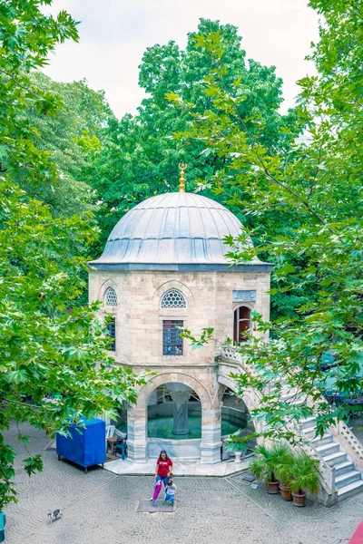 Masjid Moskee Binnenplaats Van Historische Koza Han Silk Bazaar Bursa — Stockfoto