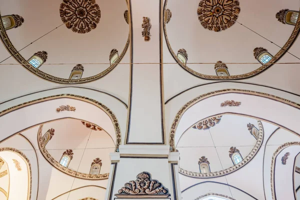 Εσωτερικό Λεπτομερείς Κλείσιμο Προβολής Του Μεγάλο Τζαμί Ulu Cami Είναι — Φωτογραφία Αρχείου