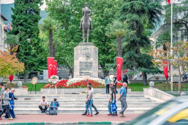 Türkiye Cumhuriyeti'nin kurucusu Mustafa Kemal Atatürk heykeli. Bursa,Turkey.20 Mayıs 2018