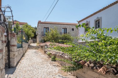 Alaçatı, Izmir, Türkiye'de popüler bir hedef için seyahat ve tatil, geleneksel bir ev görünümünü.
