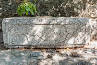 Ayrıntılı bir antik Roma mermer heykel veya bloklar St. Peter Kalesi veya Bodrum Kalesi, Türkiye.