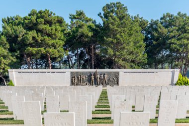 Akbaş Şehitler Mezarlığı ve Anıtı Canakkale,Turkey.Turkey, Çanakkale, 18 Ağustos 2017 yılında