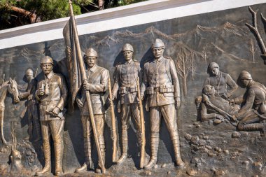 Askerlerin bir Osmanlı (Türk), akbaş Şehitler Mezarlığı ve Anıtı Canakkale,Turkey.Turkey, Çanakkale, 18 Ağustos 2017 yılında anıt