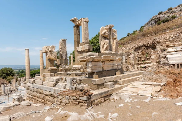 Monumento Memmius Antigua Ciudad Histórica Éfeso Selcuk Izmir Turquía —  Fotos de Stock