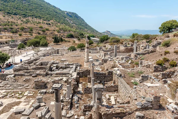 Memmius 纪念碑在以弗所历史古城 Selcuk Izmir Turkey 2017年8月 — 图库照片