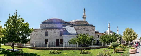 Exteriör Panoramautsikt Över Mevlana Museum Konya Turkey Augusti 2017 — Stockfoto