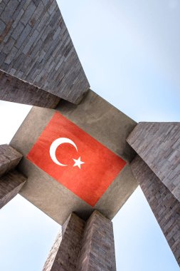 Gelibolu, Çanakkale, Türkiye savaşa katılan Türk askerleri hakkında hizmet anısına bir savaş anıtı Çanakkale Şehitler Anıtı olduğunu