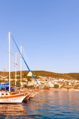 Lüks Yat ve yelken Yatlar Bodrum limanında deniz manzaralı. Bodrum,Turkey.23 Ağustos 2017.