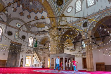 İnsanlar Ağustos 2017 Konya,Turkey.28 Selimiye Camii ziyaret
