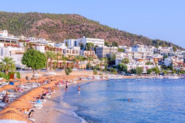 Ağustos 2017 beyaz renk ve görünüm Beach ve Bodrum,Turkey.23 Deniz tipik Ege mimari panoramik manzaralı evler