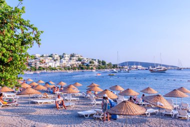 Ağustos 2017 beyaz renk ve görünüm Beach ve Bodrum,Turkey.23 Deniz tipik Ege mimari panoramik manzaralı evler