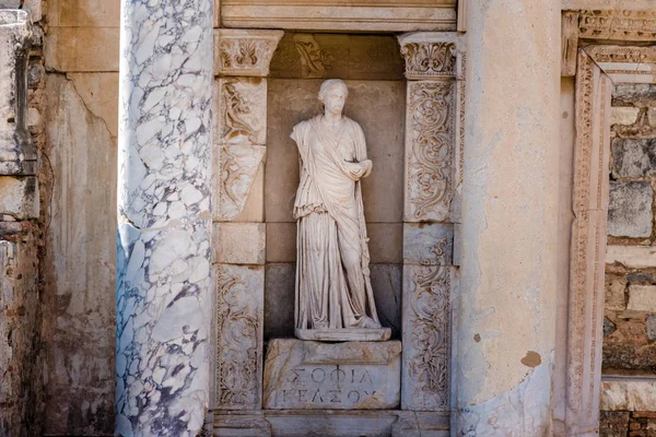 Estátua Sophia Sabedoria Éfeso Cidade Antiga Histórica Selcuk Izmir Turquia — Fotografia de Stock