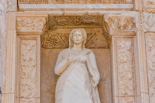 Personifikation Dygd Arete Staty Historiska Antika Staden Efesos Selcuk Izmir — Stockfoto