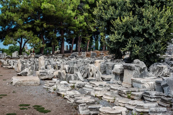 Γενική Άποψη Του Μαρμάρου Ερείπια Στην Ιστορική Αρχαία Πόλη Εφέσου — Φωτογραφία Αρχείου
