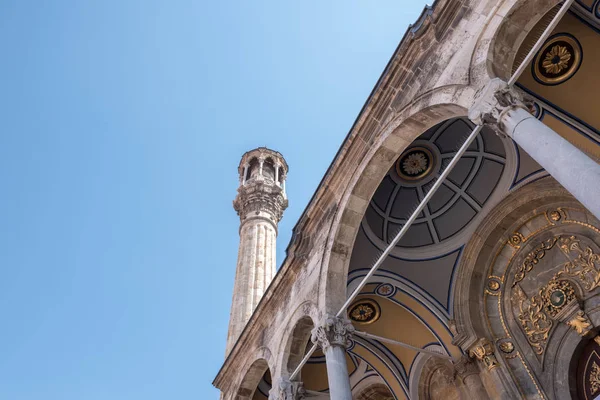 Exteriör Detaljerad Antika Aziziye Mosque Moskén Barock Och Traditionell Osmansk — Stockfoto