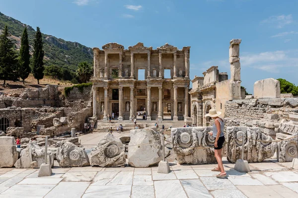 Vista Geral Antiga Biblioteca Celsus Éfeso Cidade Antiga Histórica Selcuk — Fotografia de Stock