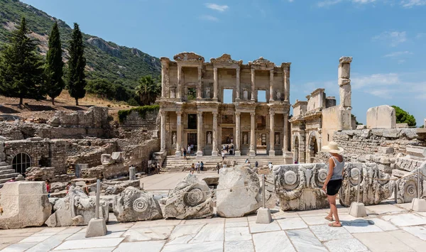 Vista Geral Antiga Biblioteca Celsus Éfeso Cidade Antiga Histórica Selcuk — Fotografia de Stock