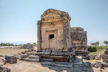 Pamukkale, Türkiye'de Hierapolis antik mezar. UNESCO Dünya Mirası