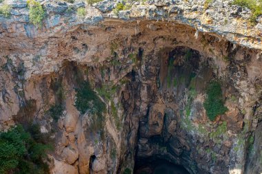 Silifke İlçesi, Mersin Türkiye'de bulunan hell(cehennnem) pit hava iç görünüm.