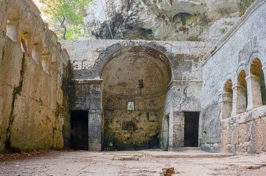Meryem Ana Kilisesi uçurum mağara cennet Silifke ilçe içinde St. Paulus tarafından inşa. Mersin Türkiye