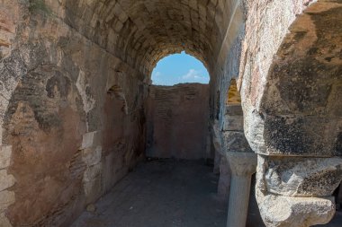 Sarnıç Aya Tekla yeraltı su depolamak için kullanılan iç görünümünü mağara kilise olarak da bilinen Saint Aya Ayatekla, Aya Thekla, Ağustos 2017 Silifke,Mersin,Turkey.29 içinde bulunan.