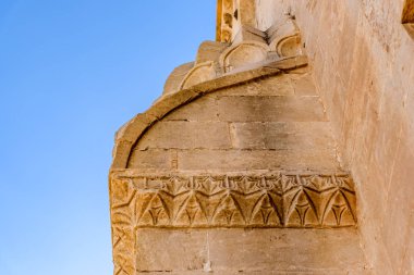 Zinciriye medrese, Mardin, Türkiye'de popüler bir dönüm noktası ayrıntılı bir görünümünü.