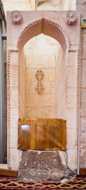 De İsa'nın mezar bez (mendil) içinde Sanliurfa,Turkey.19 Ulu(Great) Cami de Temmuz 201 atıldı inanılan yerde çizmek