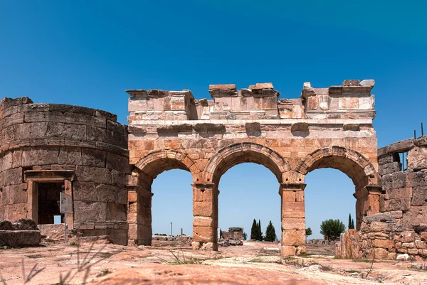 Βυζαντινή Πύλη Στην Αρχαία Πόλη Της Ιεράπολης Παμούκαλε Τουρκία — Φωτογραφία Αρχείου