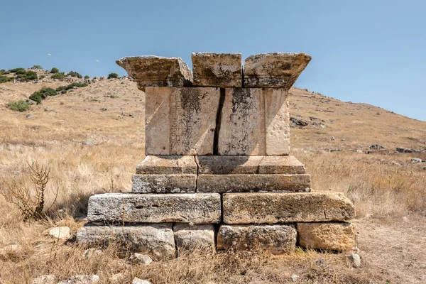 Αρχαίος Τάφος Στην Ιεράπολη Παμούκαλε Τουρκία Παγκόσμιας Κληρονομιάς Της Unesco — Φωτογραφία Αρχείου