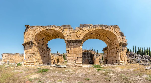 Αρχαία Ερείπια Στην Ιεράπολη Pamukkale Τουρκία Παγκόσμιας Κληρονομιάς Της Unesco — Φωτογραφία Αρχείου