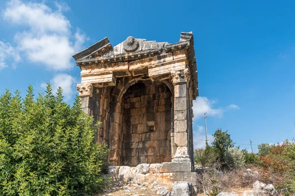 Εξωτερική Άποψη Της Demircili Μνημειακούς Τάφους Βρίσκεται Στο Χωριό Demircili — Φωτογραφία Αρχείου
