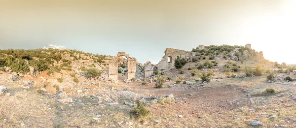 Modrou Oblohu Vysokým Rozlišením Panoramatický Pohled Vodovody Nebo Vody Mosty — Stock fotografie