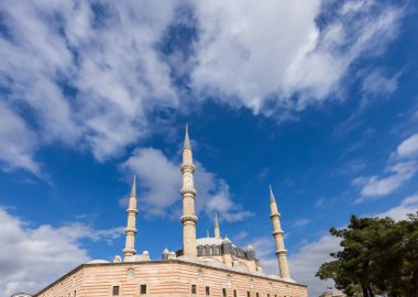 Mavi gökyüzü ile Selimiye Camii Ekim 2015 tarafından Mimar Sinan ın 1575 Edirne,Turkey.17 yılında inşa edilen dış görünümü