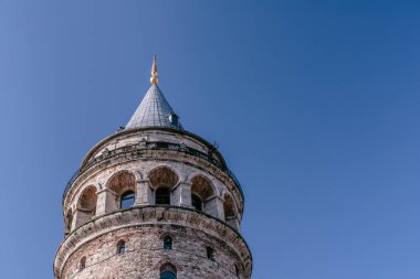 Galata Tower(Turkish: Galata Kulesi) görünümünü İsa Kulesi cenovalılar tarafından ünlü Ortaçağ Simgesel Yapı Mimarlık, Istanbul, Türkiye, Şubat 18,2017.Copy alanı düzenlemek için aradı.