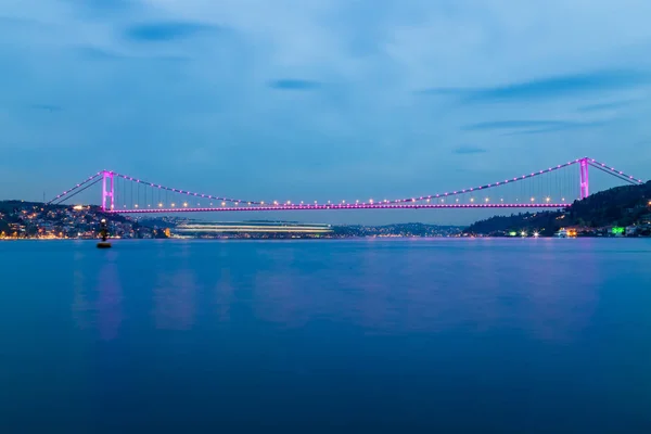 Long Exposure Shot Fatih Sultan Mehmet Bridge Fsm Light Trails — Stock Photo, Image