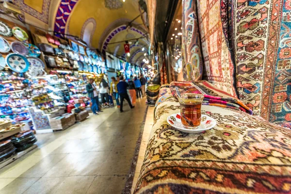 Persone Non Identificate Che Visitano Grand Bazaar Fare Shopping Turco — Foto Stock