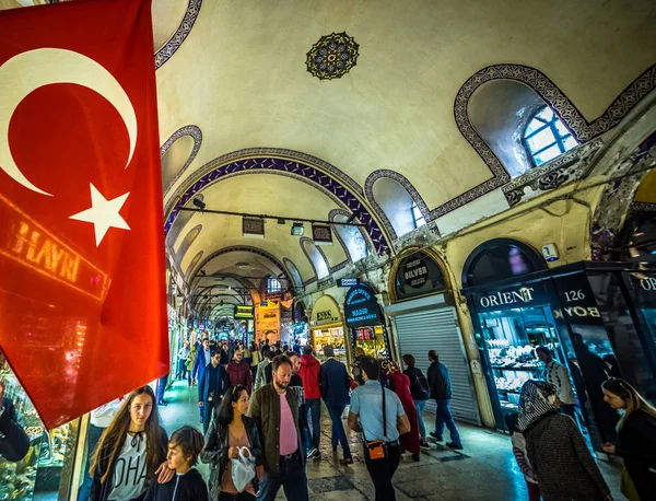 Oidentifierade Turister Besöker Och Shopping Grand Bazaar Istanbul Interiören Grand — Stockfoto