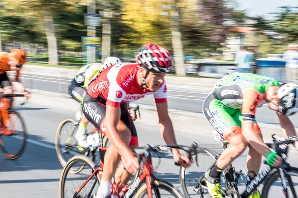 Ciclistas Compitiendo Estambul Etapa 53ª Gira Presidencial Ciclismo Turquía Estambul — Foto de Stock