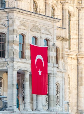Boğaziçi, Istanbul, Türkiye yakın Ortaköy Camii detaylı görünümü Kapat.